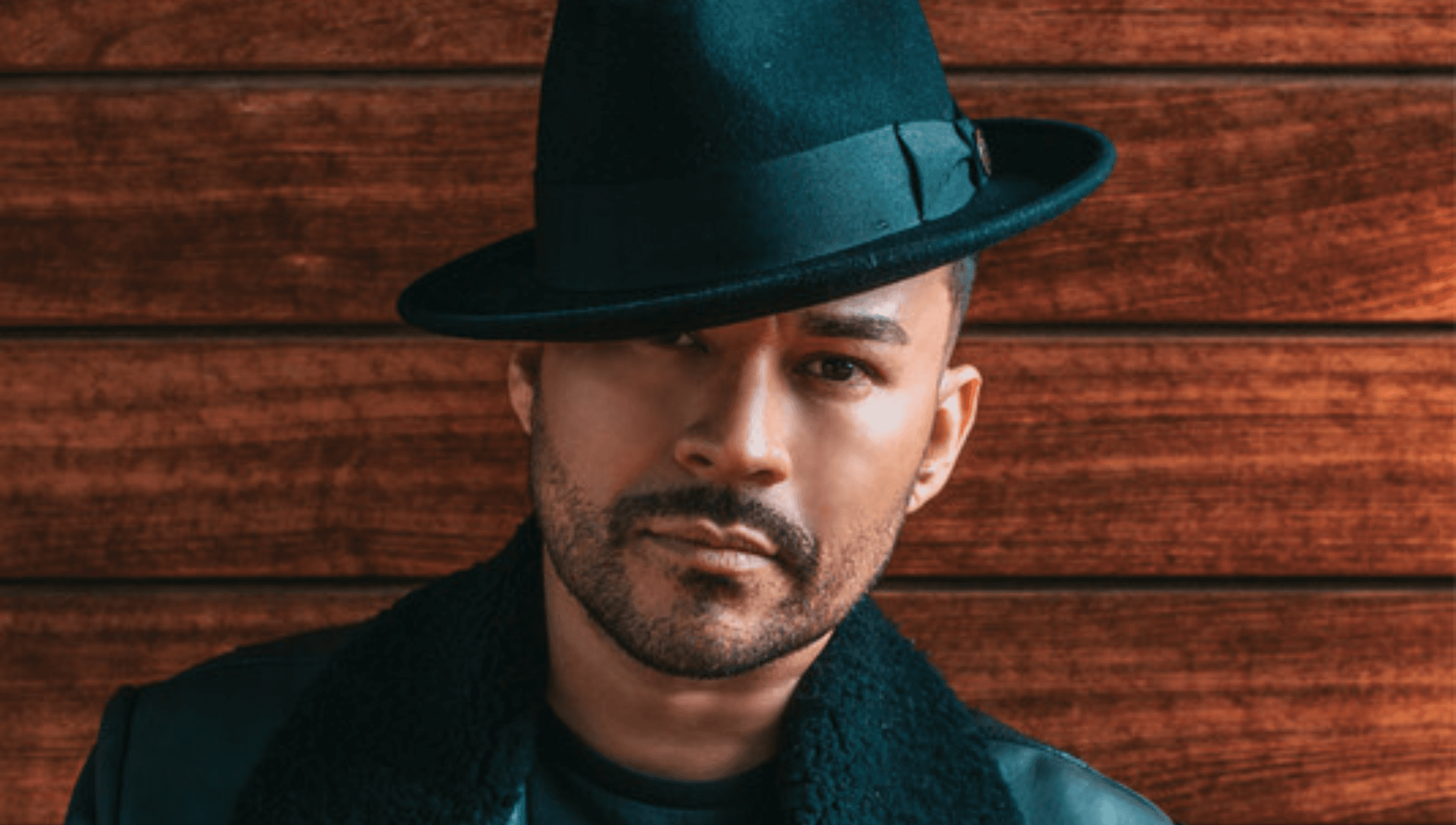 Frankie J live