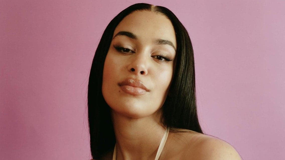Jorja Smith live