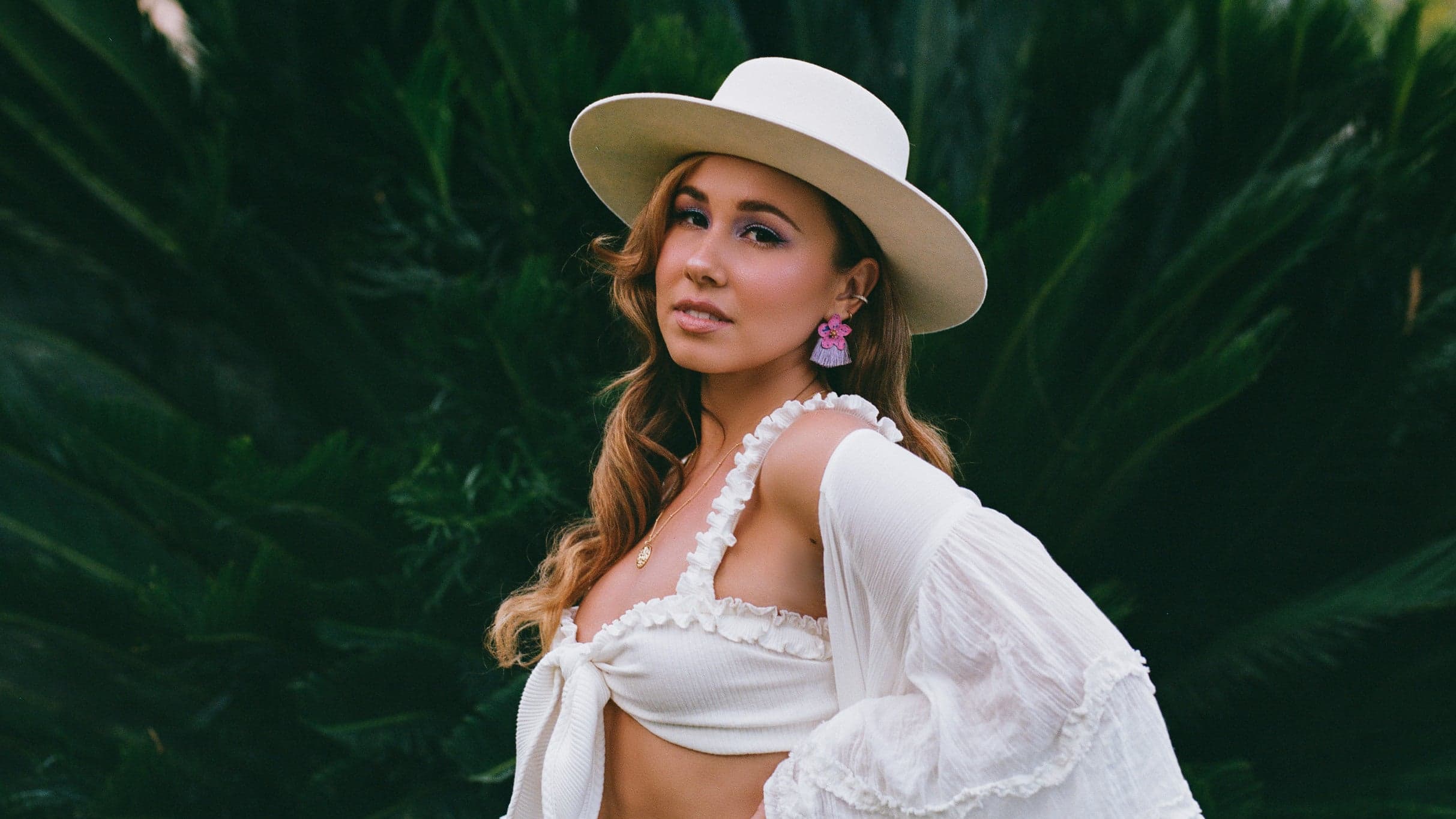 Haley Reinhart live