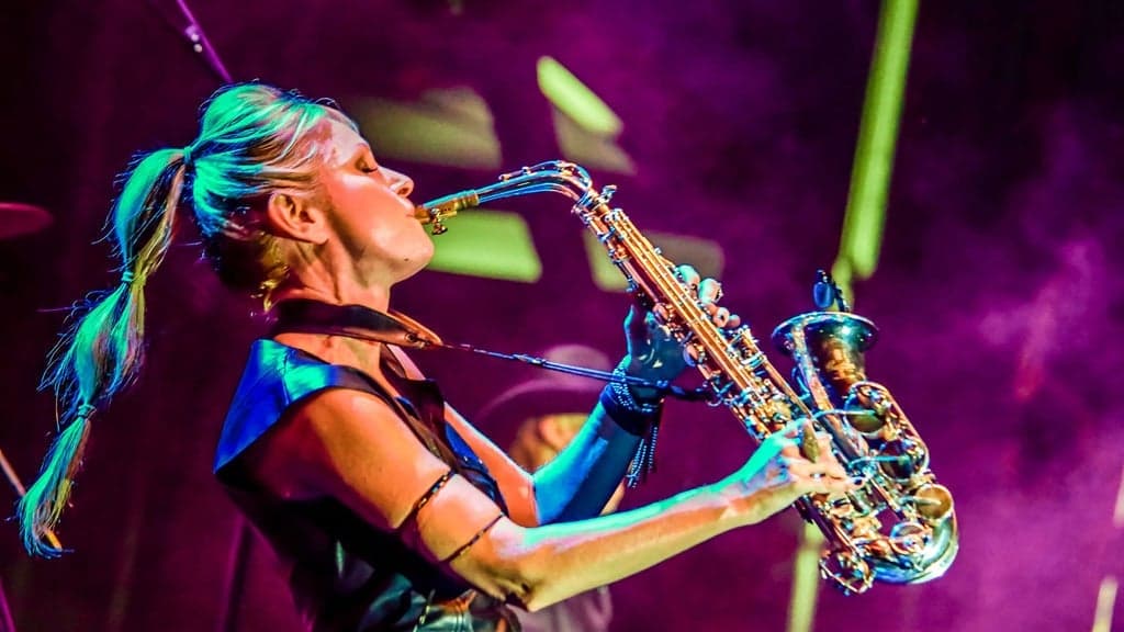 Mindi Abair live
