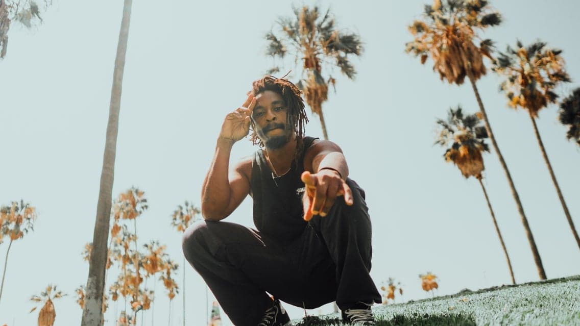 Shwayze live