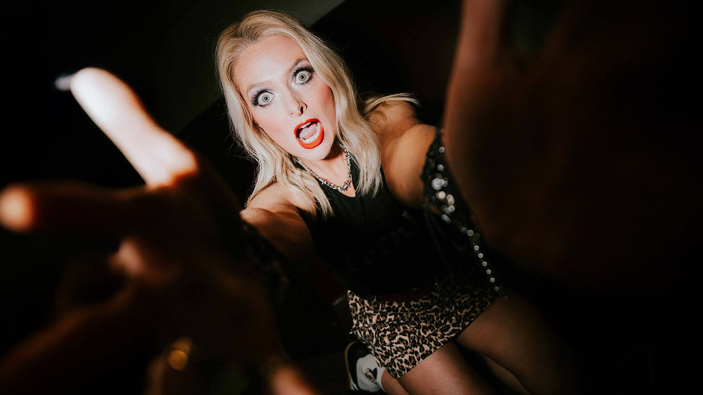 Lauren Ash live