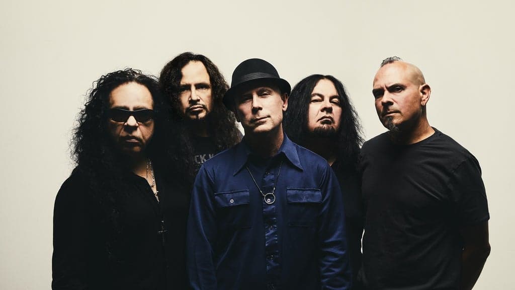 Armored Saint live