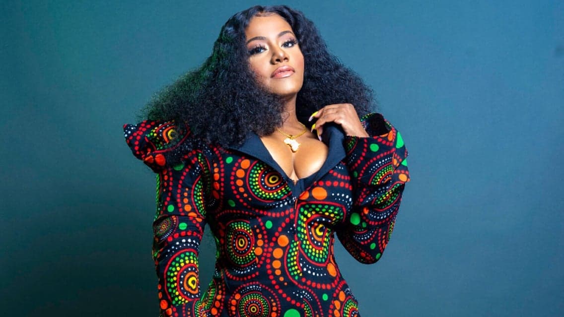 Etana live