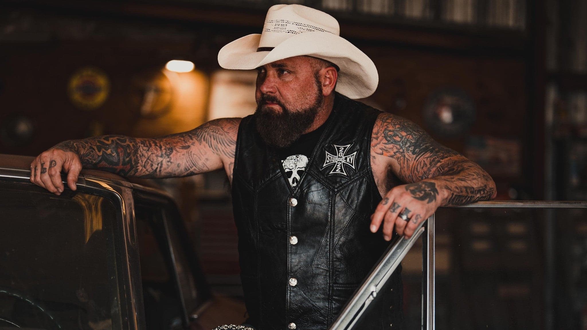 Creed Fisher live