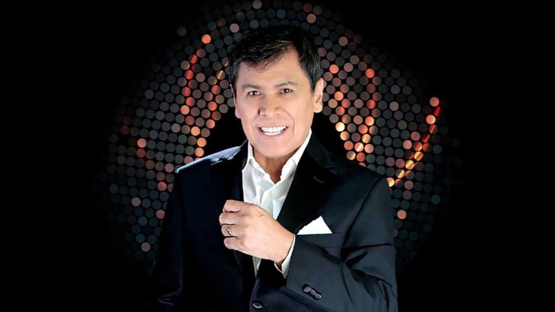 Alvaro Torres live