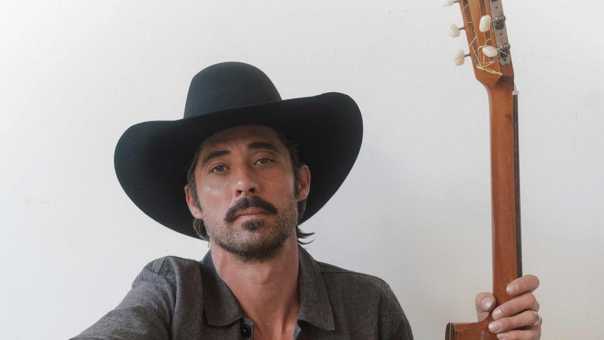 Ryan Bingham live